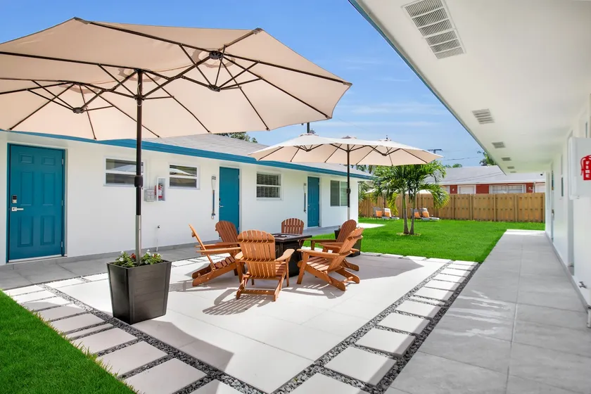 LoKal Rental 2AB - Tropical Villa near Downtown - Image 1