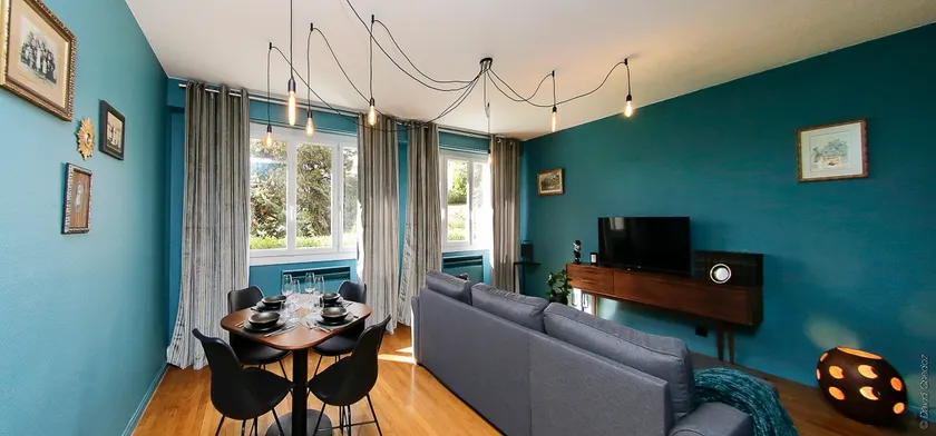 2-room 4-star quiet ground floor with terrace. - Image 1