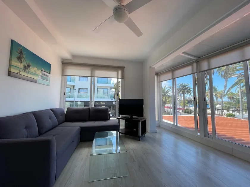 Manuel Florian Apartments, Oasis Club A - Image 1