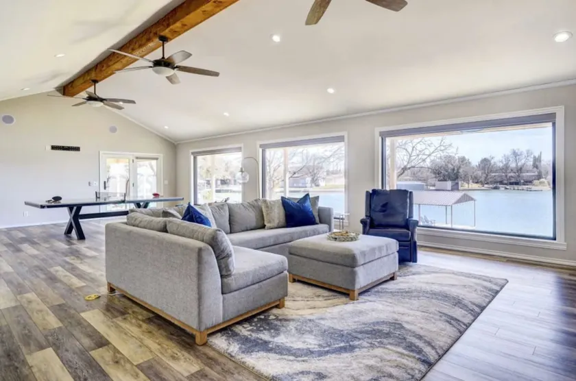 Gorgeous Lake Nasworthy home with views! - Image 1