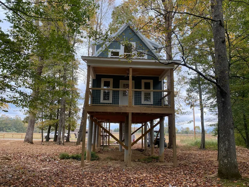 Waterfront Cottage at Ketners Mill Arena-2 - Image 1