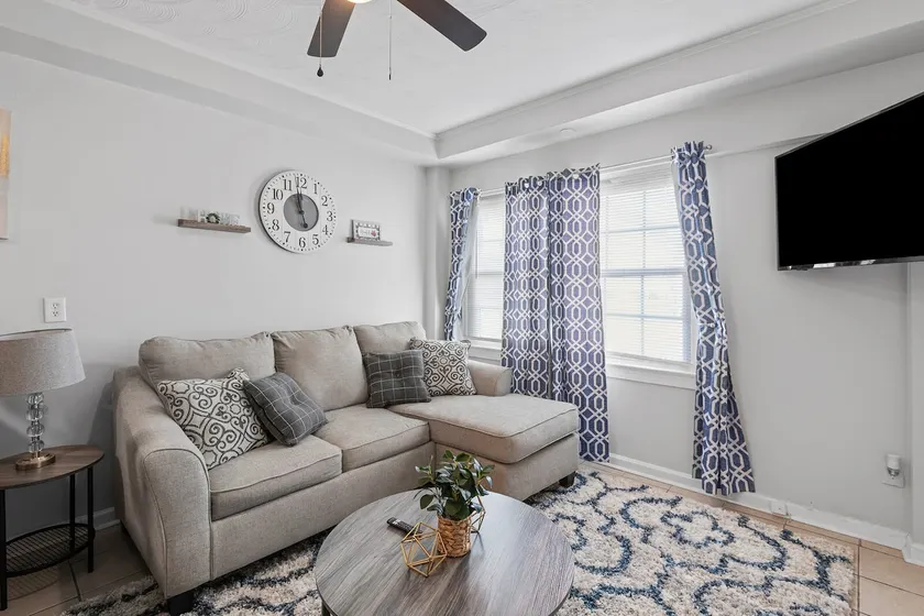 2BR Haven: Modern Comforts, Timeless Charm - Image 1