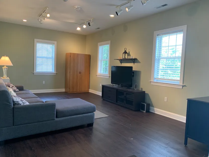 1 bedroom guest cottage, spectacular country views - Image 1