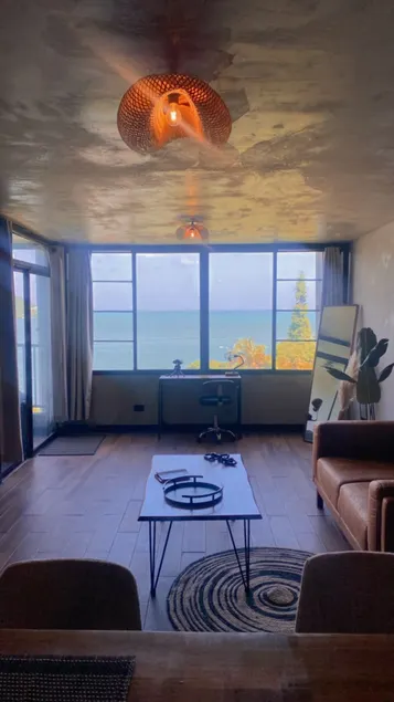 Bohemian Ocean View Apartment Marina View +Balcony - Image 1