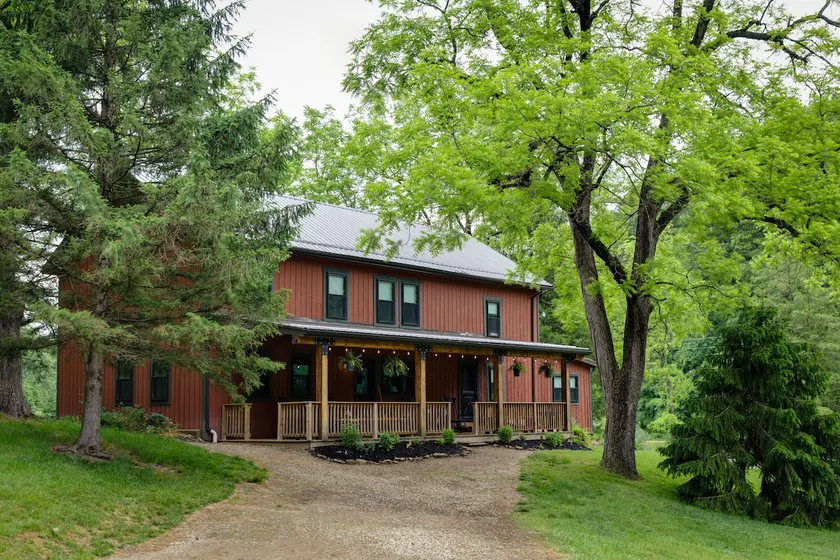Private Cabin w/Hot Tub. Woods and nature - Image 1