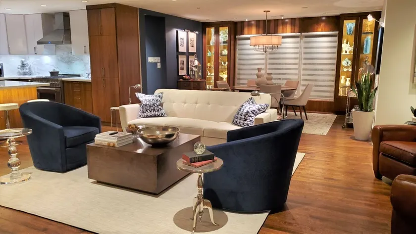 Designer Home in Meyerland Area w/ Outdoor Spaces - Image 1