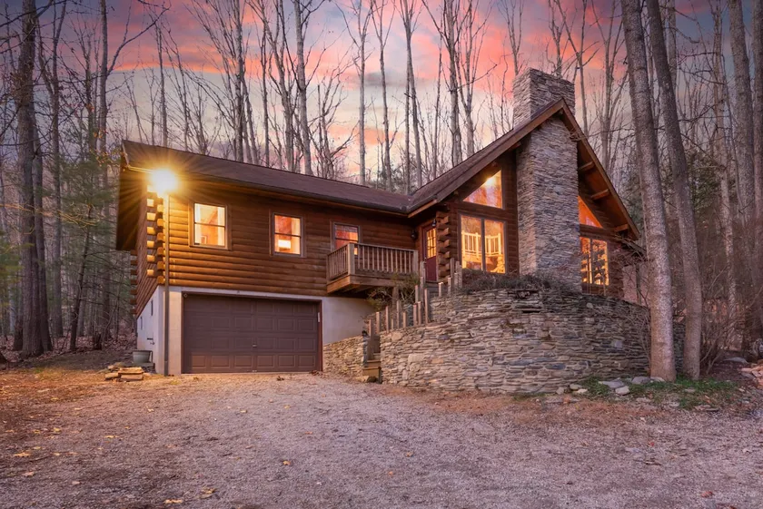 Secluded Luxury Log Cabin near Gettysburg - Image 1