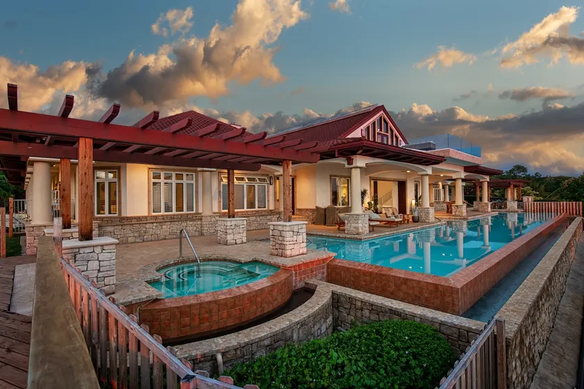 Luxury Kona Mansion - Infinity Pool & Epic Views - Image 1
