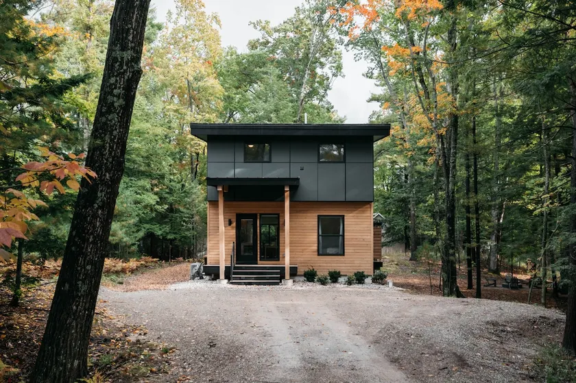 New build in the heart of Glen Arbor - Image 1