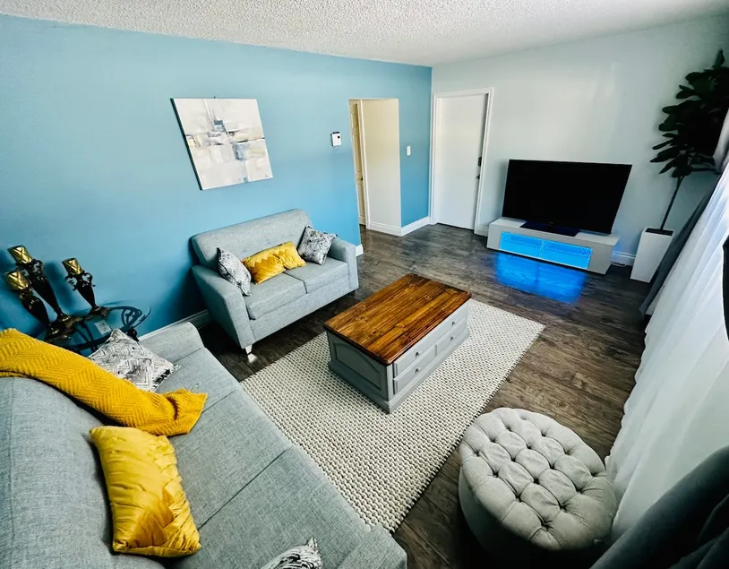 Beautiful & cozy apartment - Image 1