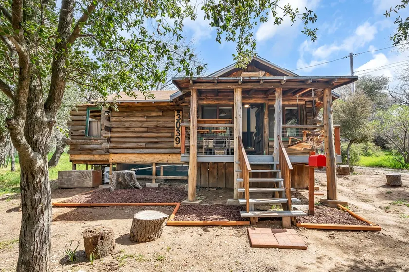 Rustic Cabin 5 minutes from Downtown Julian - Image 1
