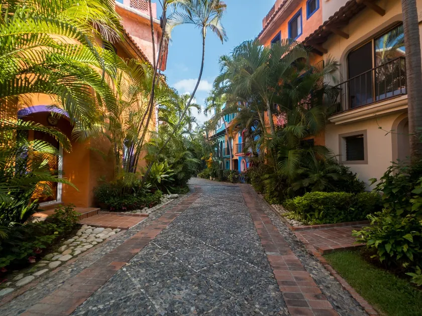 Casa Alebrije - Image 1