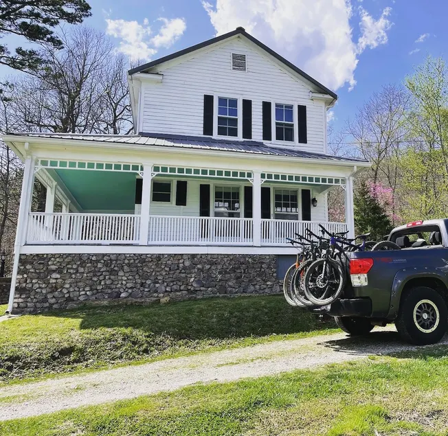 BEST FRONT PORCH | Historic Home | Acre Yard - Image 1