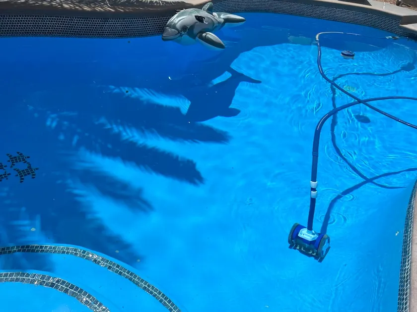 Sunny Pool Retreat-Sleeps 11- RV Parking - Image 1