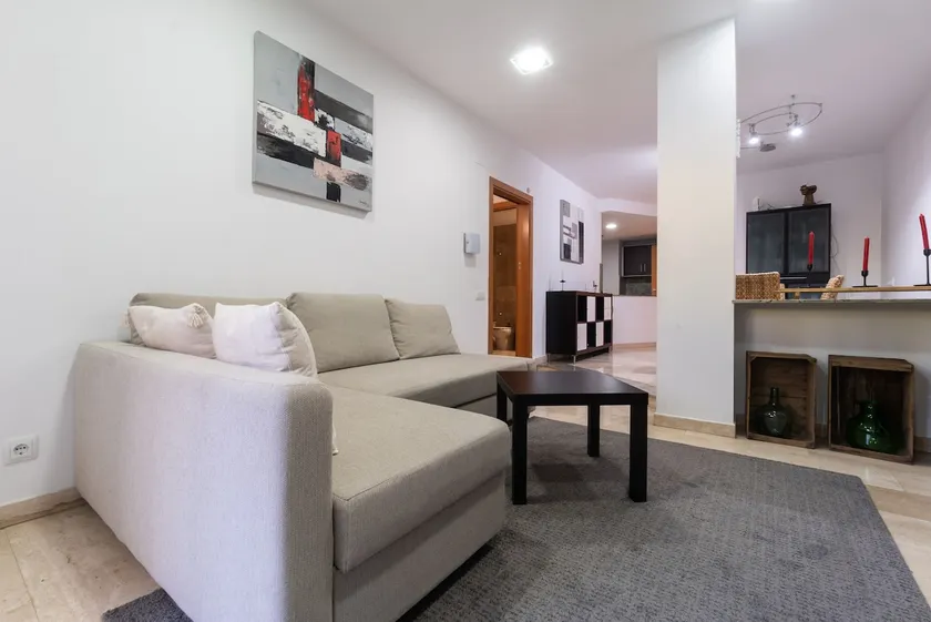 A0 Spacious apartment in Granollers - Image 1