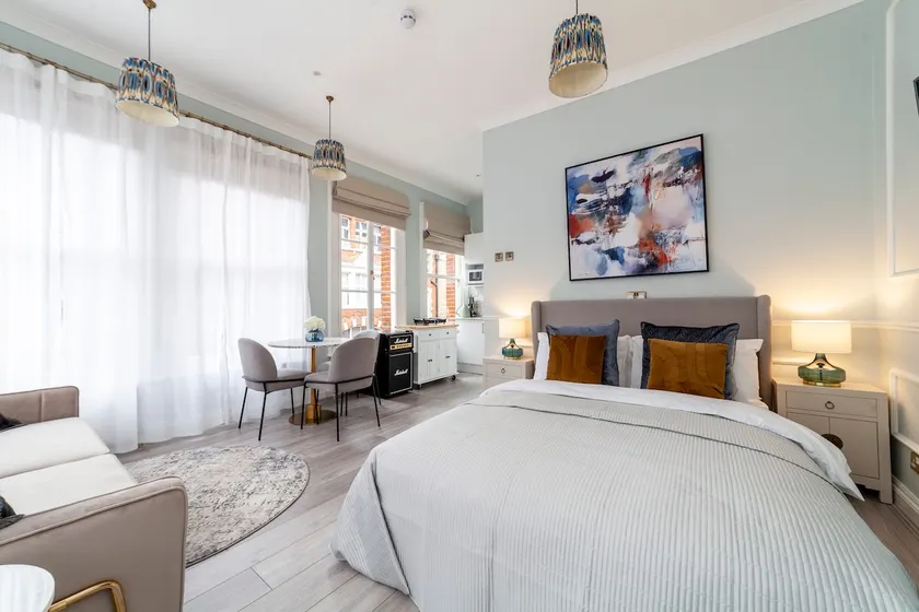 Brilliant Serviced Apartment In Mayfair - Image 1