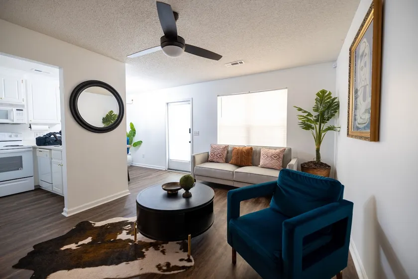 Modern Luxury - Image 1