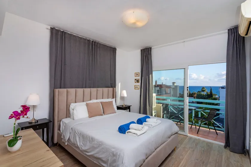Palm Beach Apartment by TrulyCyprus - Image 1