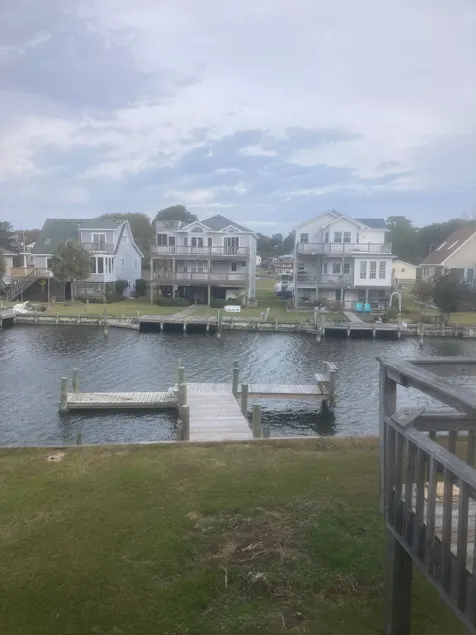 Outrigger's Inn - Image 1