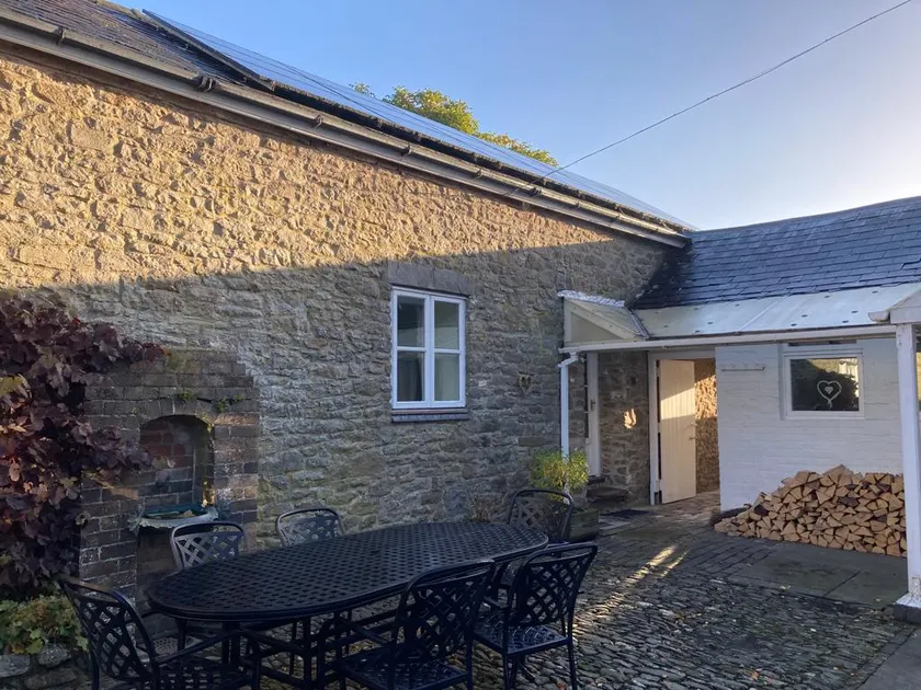 Guidfa Cottage - Image 1