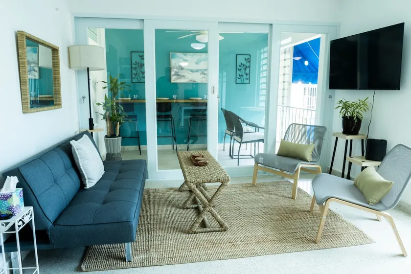 Beachfront Family Stay · AC All Rooms · Remodeled - Image 1