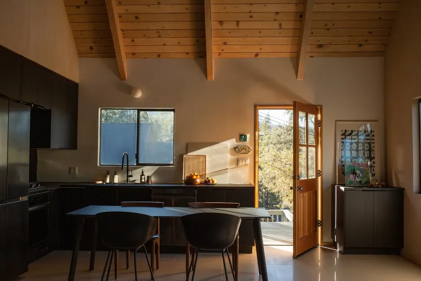 Renovated Modern Scandinavian Cabin - Image 1