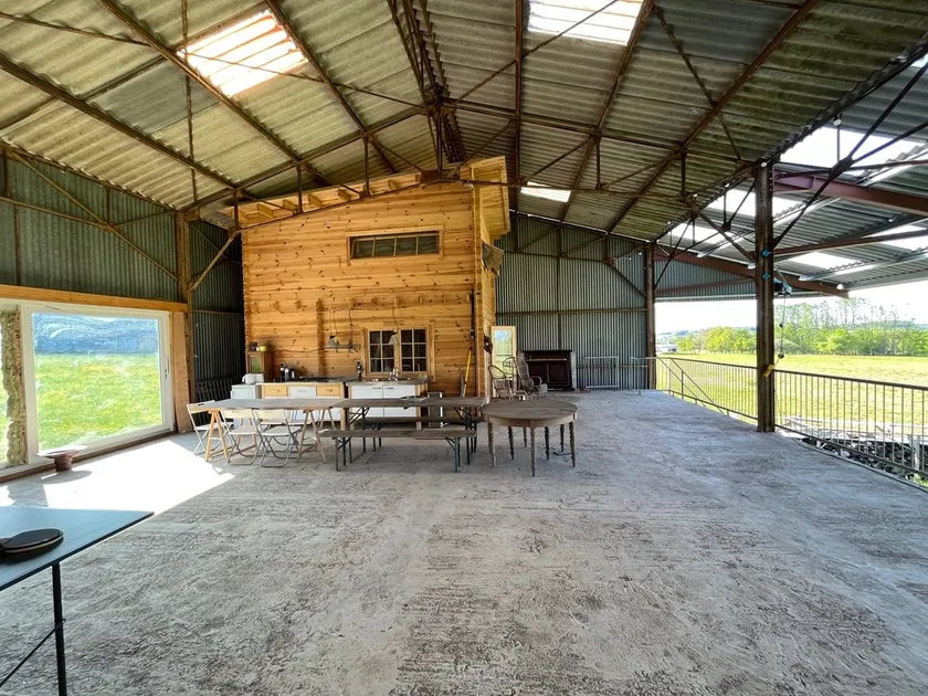 Tiny house on the first floor of the hayloft. - Image 1
