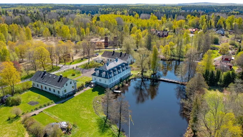 Exceptional accommodation in Herrgårdsflygel - Image 1