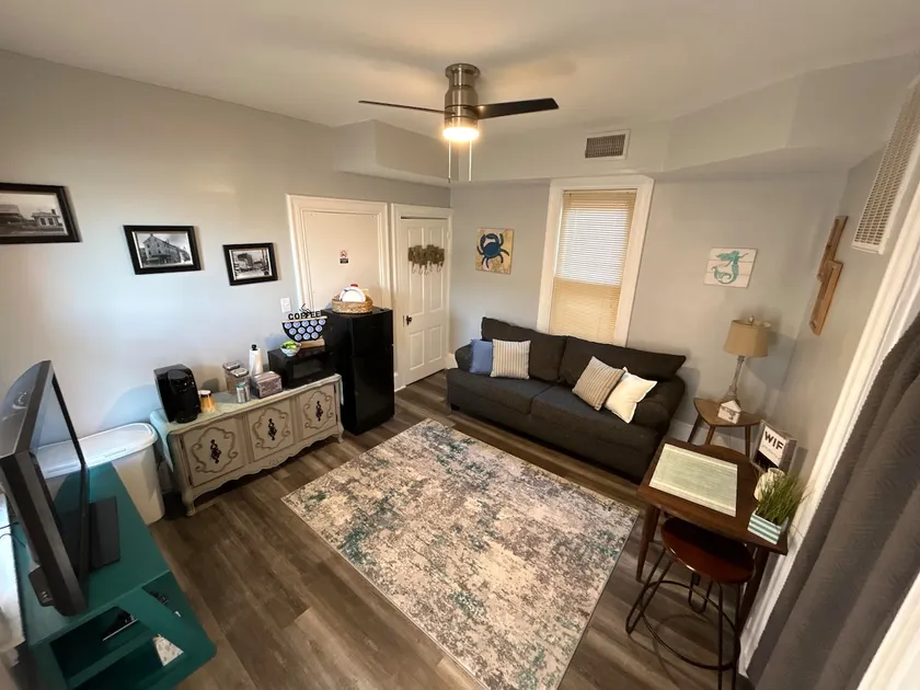 Cozy Unit in Milford, Delaware -Close to DE Turf - Image 1