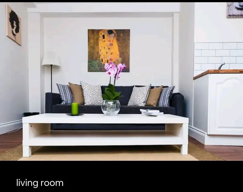 Mainguard Apartment - Image 1