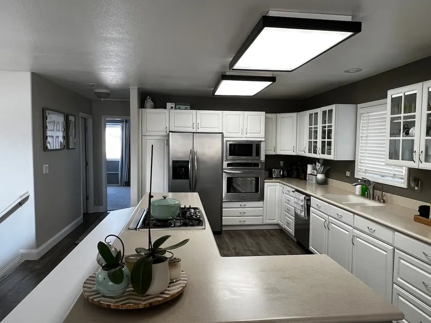 Anchorage home - Image 1