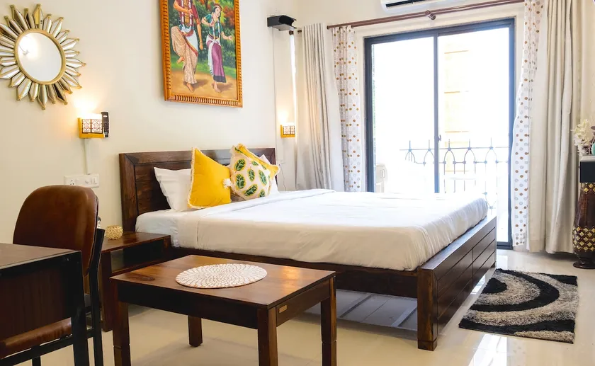 Honeycomb Studio at Candolim: Free Wifi, Kitchen - Image 1
