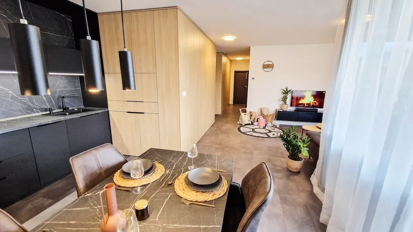 Hillshome - 84m2 moderný byt s terasou aj saunou - Image 1