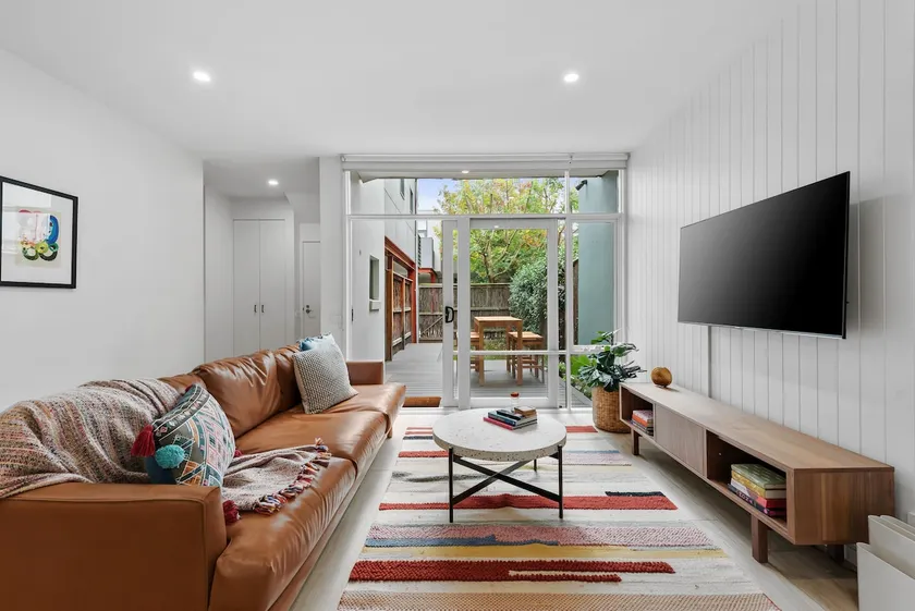 The Richmond House by Ready Set Stay - Family Friendly Holiday House, full linen - Image 1