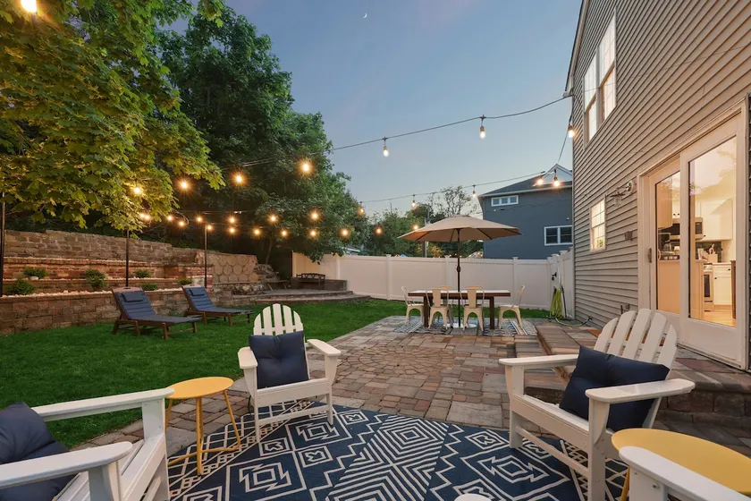 Stylish Home w King Beds, Walk to Beach & Downtown - Image 1