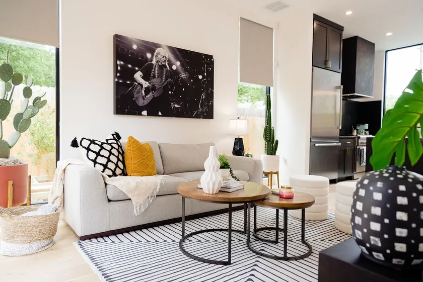 Picture-Perfect New Modern Home in the Zilker Area - Image 1