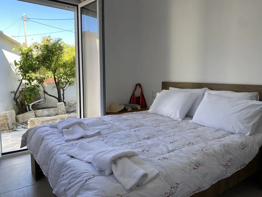 Orphanos Apartment - Image 1