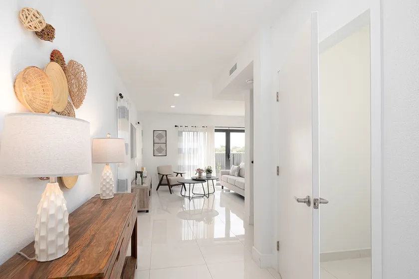 Casa Palmera -3.5BA/4BD - South Florida. - Image 1
