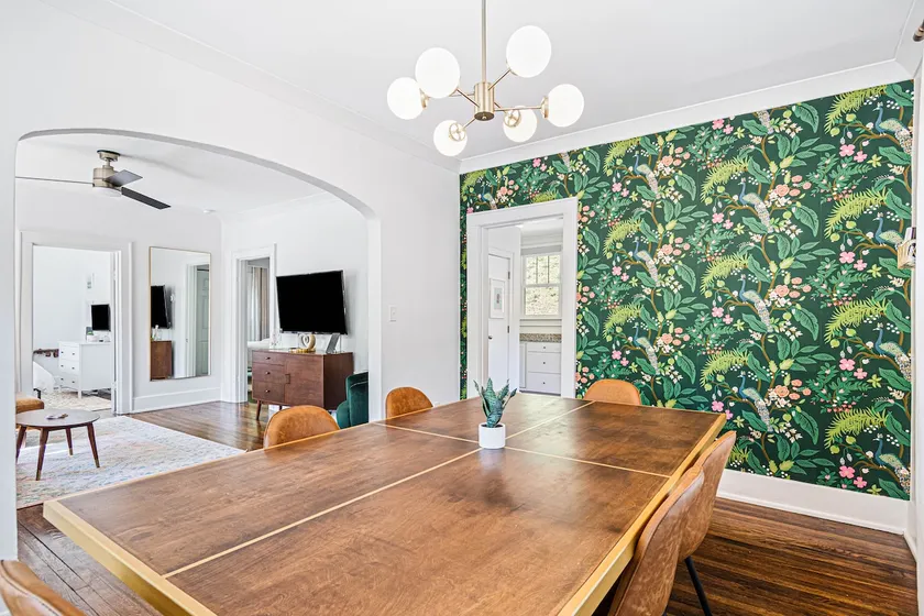 Charming House 5 Minutes to Downtown Chattanooga and Aquarium - Image 1