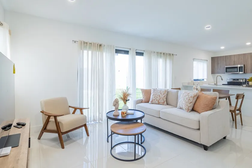 Villa Serenity - 5BD/5BA - Family and Friends! - Image 1