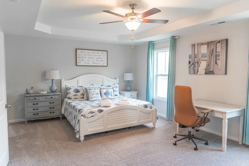 Stars and Stripes Retreat: Relax in Comfort! - Image 1