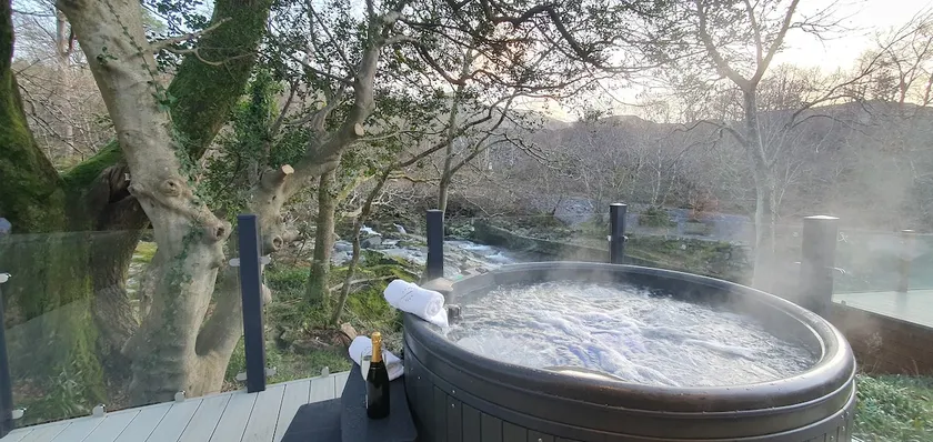 V12 - The View with Hot tub - Image 1