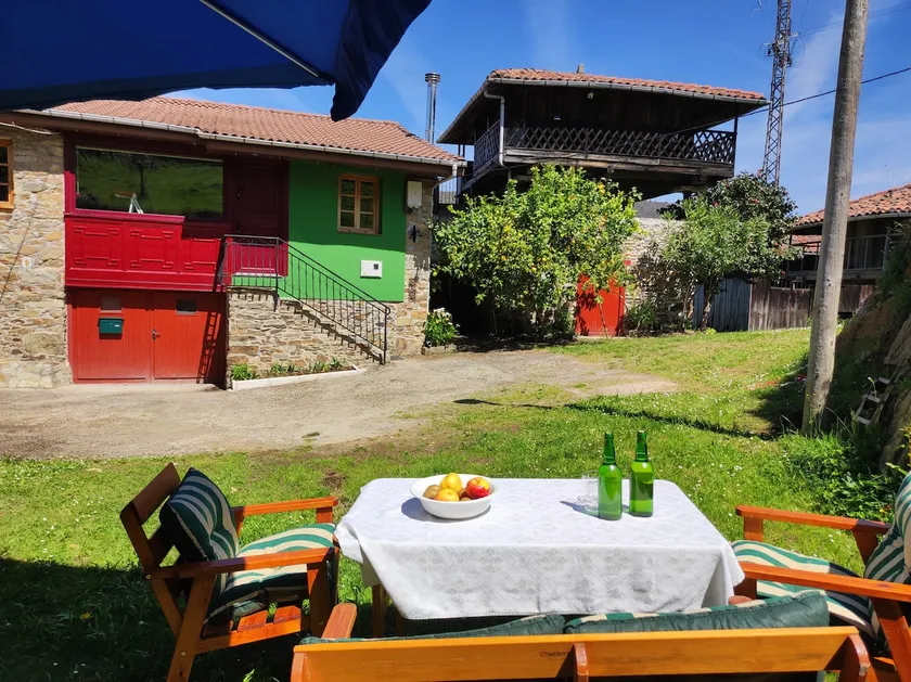 10A04 Casa Petacos - Image 1