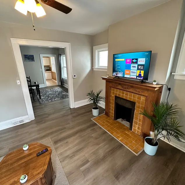 2Bedroom Downtown W/All You Need - Image 1