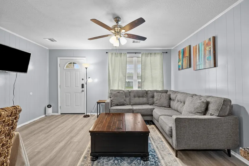Centrally located Cozy Cottage - Image 1