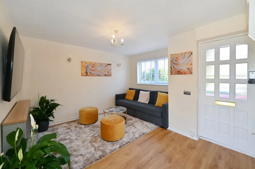 Modern House near Canary Wharf, Excel, Greenwich - Image 1