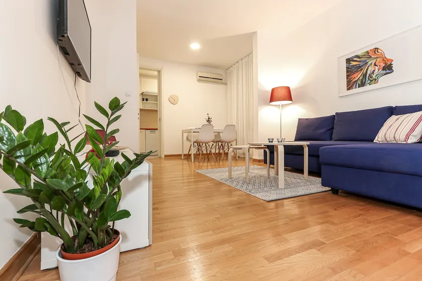 Fortuna - cozy studio to relax Novi Beograd, parking 5 eur per day - Image 1
