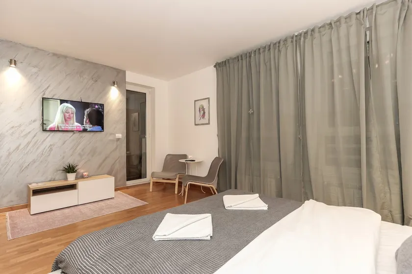Modern studio in Belville, Novi Beograd - Image 1