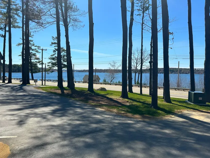 Lakeside Getaway~EV Charger~15mns to Gunstock - Image 1
