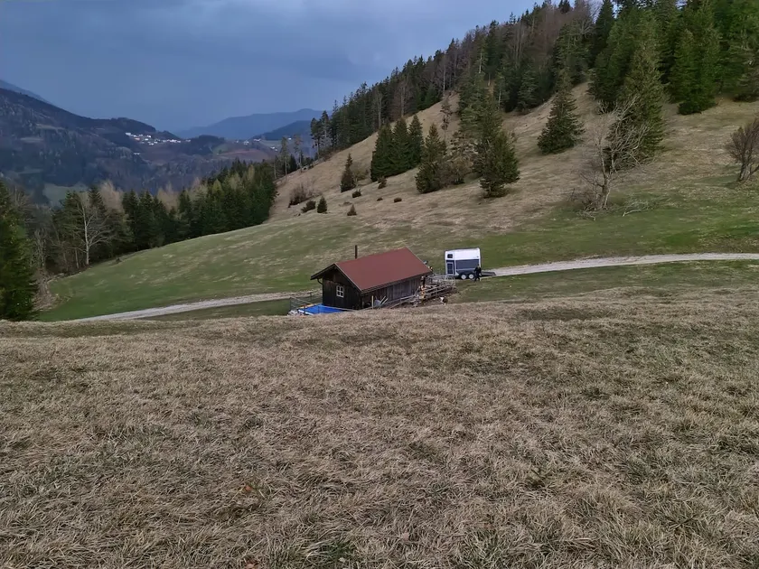 Alpine hut in a secluded location - Image 1